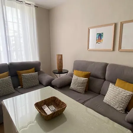 Plaza Grande Apartment *